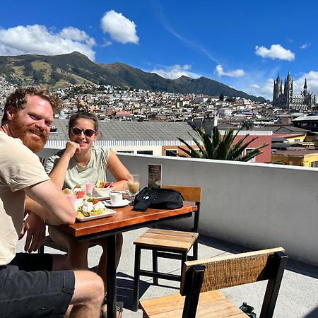 Community Hostel Quito Kültér fotó