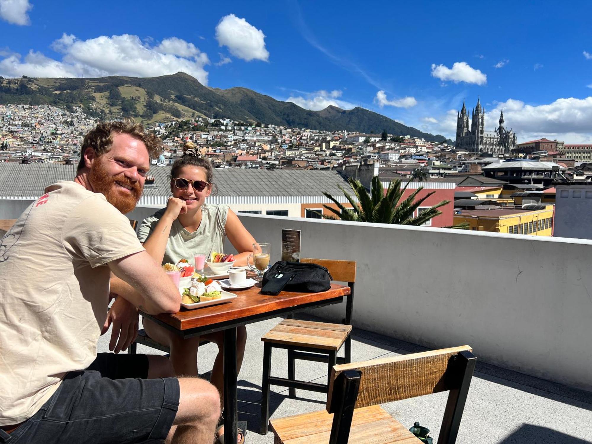 Community Hostel Quito Kültér fotó